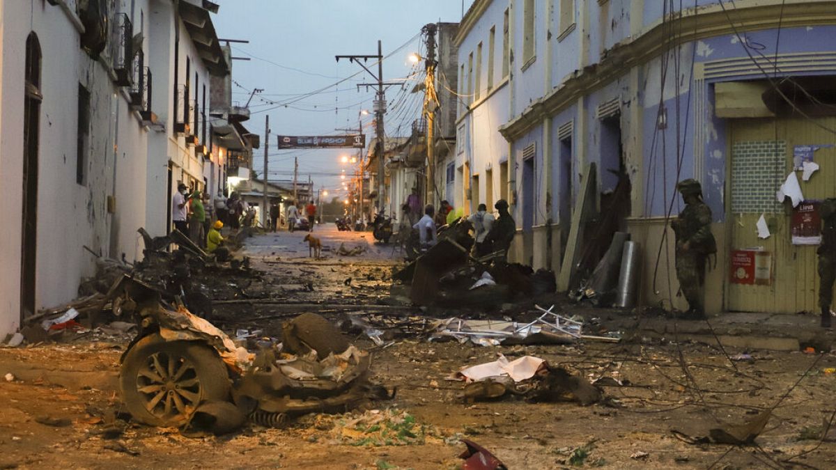 Εικόνα από την βομβιστική επίθεση στην πόλη Κορίντο