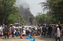 تظاهرات ضدکودتاگران یک روز پس از کشتار روز ارتش میانمار ادامه یافت