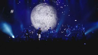 پنج هزار نفر در کنسرت واقعی راک در بارسلون