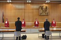 Corte tedesca sospende la ratifica del Recovery Fund
