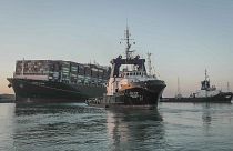 Suezkanal ist frei gelegt: Schiffsverkehr wird wieder aufgenommen