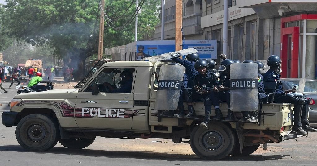 Several people arrested after coup attempt in Niger | Africanews