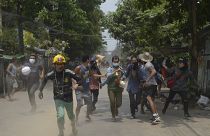 BM Myanmar Özel Temsilcisi Christine Schraner Burgener, iç savaş uyarısında bulundu.