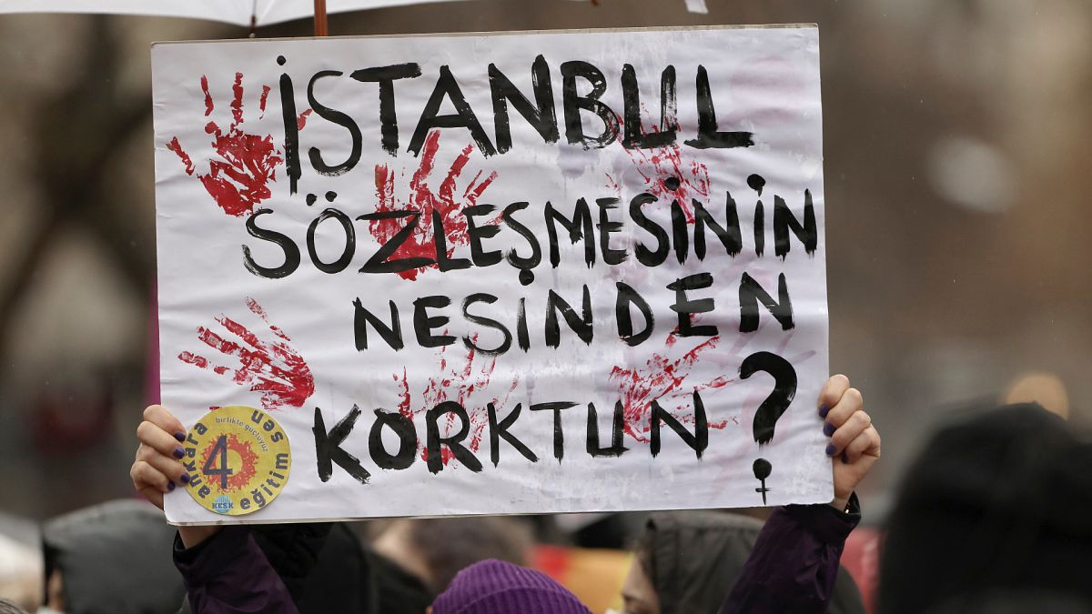 İstanbul Sözleşmesi'nden çekilme kararına tepki eylemleri / Arşiv