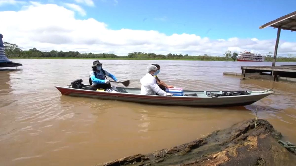 Amazonas: Mit dem Kanu zum impfen