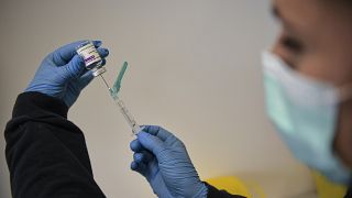 Klappt das? Schneller impfen vor Kollaps der Intensivstationen in Europa