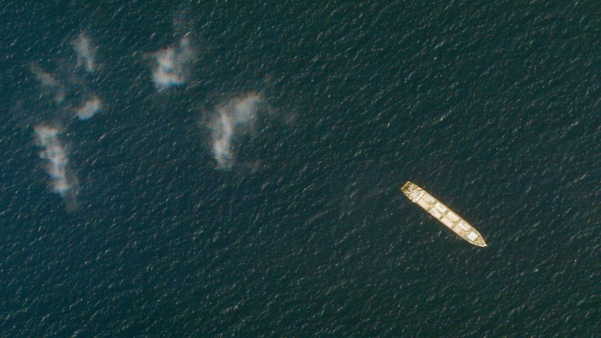 تصویر ماهواره‌ای از کشتی ساویز در نزدیکی سواحل یمن، ۱ اکتبر ۲۰۲۰