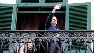 Tavaly januári kép: Robert Abela megválasztott máltai miniszterelnök örül a győzelemnek