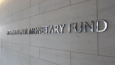 FMI sugere taxar quem ganha mais