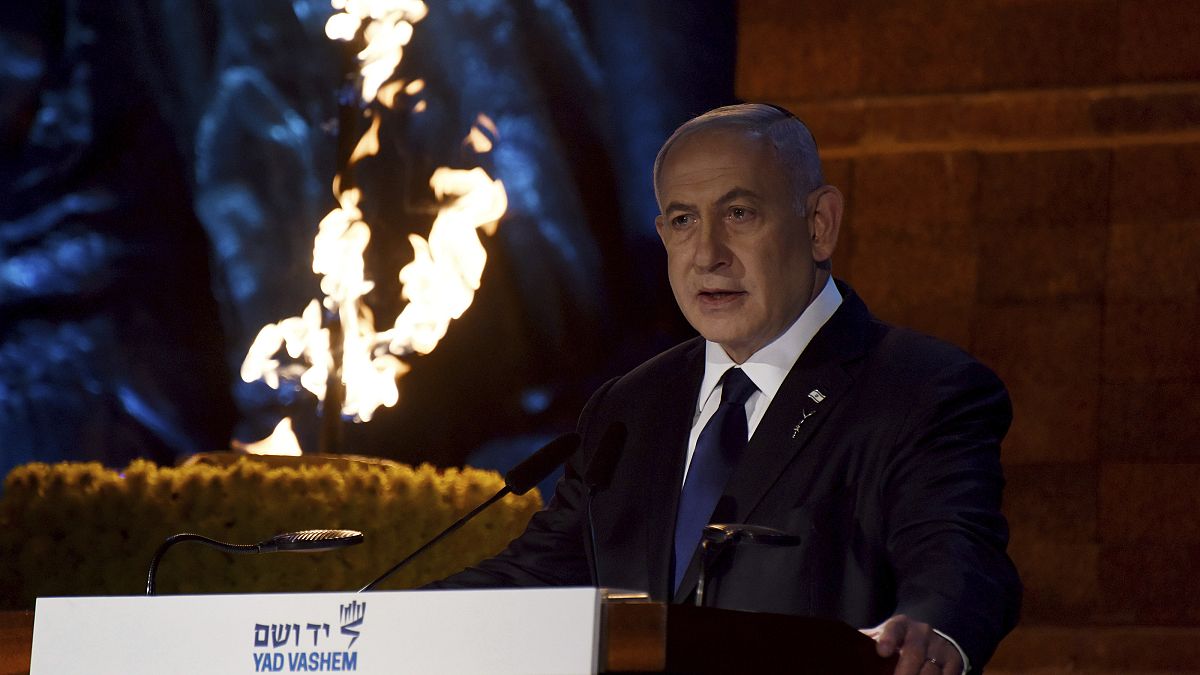 بنیامین نتانیاهو در مراسم بزرگداشت قربانیان هلوکاست یاد واشم