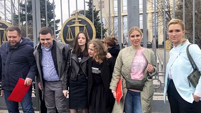 Megszűnt Navalnij ügyvédjének házi őrizete