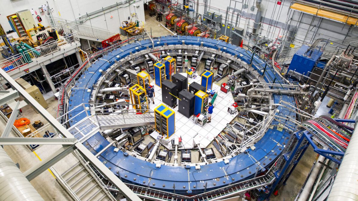 Das von Fermilab zur Verfügung gestellte Foto zeigt den Muon g-2 Ring am Fermi National Accelerator Laboratory außerhalb von Chicago, August 2017