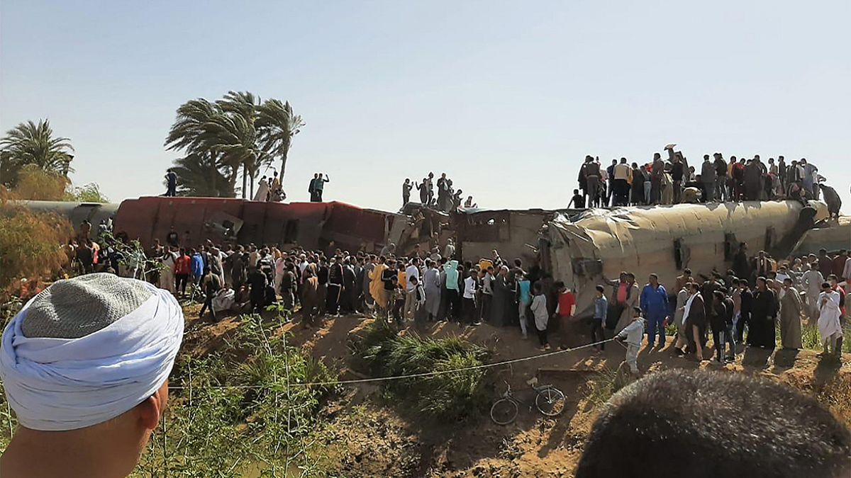 Mısır'ın Suhac kentinde 26 Mart'ta meydana gelen tren kazasında 20 kişi hayatını kaybetmişti