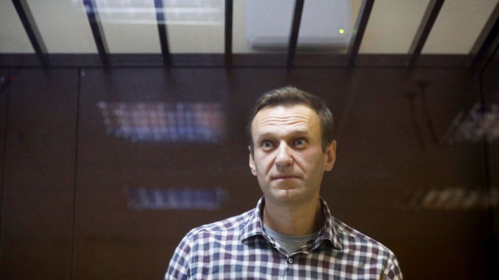 navalny-threatened-with-being-force-fed-during-prison-hunger-strike