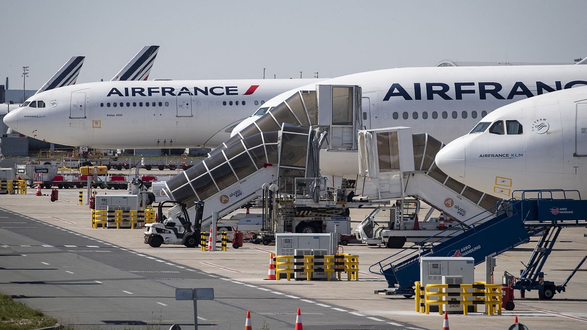 Γαλλία: Με τρένο οι σύντομες πτήσεις εσωτερικού