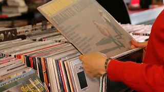 A Madrid, des "fous" de vinyle lancent une fabrique de disques 