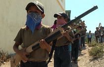 آموزش نظامی کودکان در مکزیک برای مقابله با باندهای تبهکار