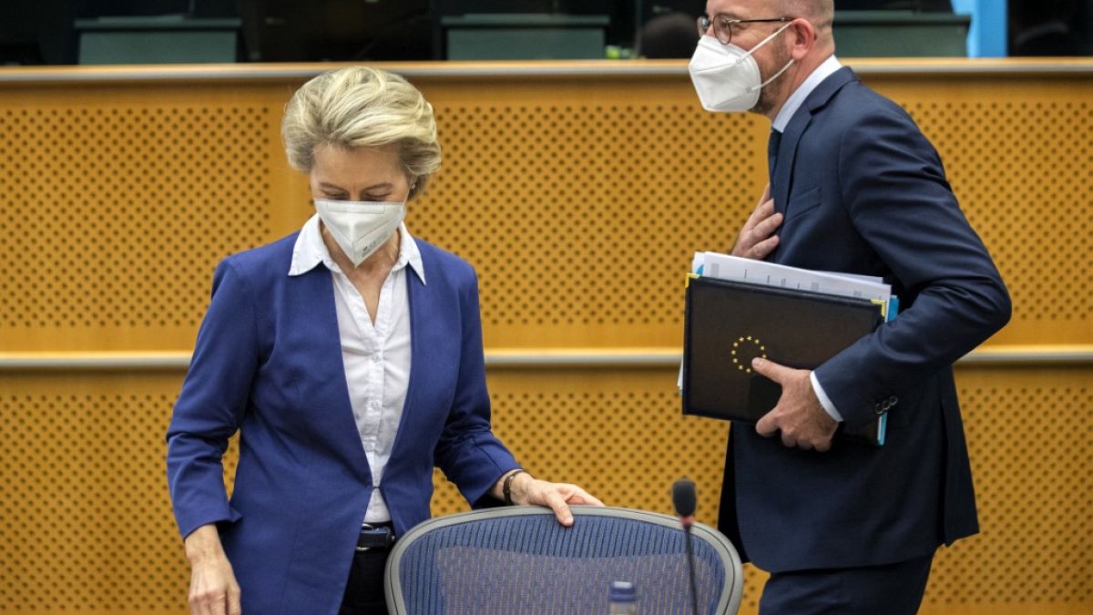 "Sofagate": Parlamento Europeu ouviu os protagonistas 