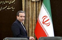 İran Dışişleri Bakan Yardımcısı Abbas Arakçi, ülkesinin yüzde 60 saflıkta uranyum zenginleştirme çalışmalarına başladığını bildirdi.