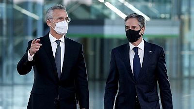 آنتونی بلینکن، وزیر خارجه آمریکا(راست) و ینس استولتنبرگ، دبیرکل ناتو