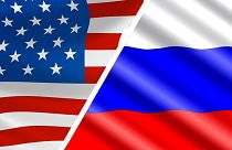 ABD / Rusya bayrakları