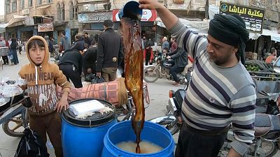 السوريون في إدلب، وشهر رمضان "هادئ" نسبيا