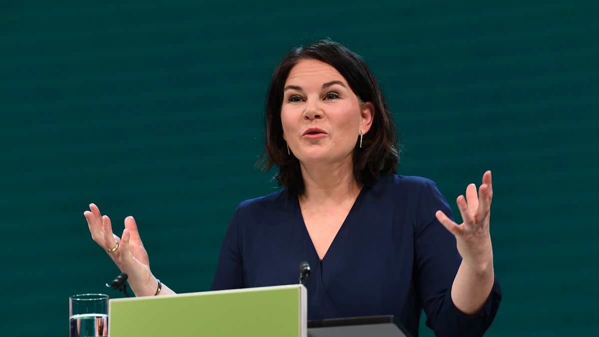 Almanya Yeşiller Partisi'nin başbakan adayı Annalena Baerbock
