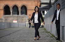 Die Grüne Kanzlerkandidatin Annalena Baerbock - mit Robert Habeck im Hintergrund