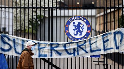 Protestbanner am Chelsea-EIgangstor