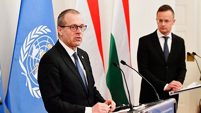 Szijjártó Péter külgazdasági és külügyminiszter és Hans Kluge, a WHO európai regionális igazgatója megbeszélésüket követően sajtótájékoztatót tart