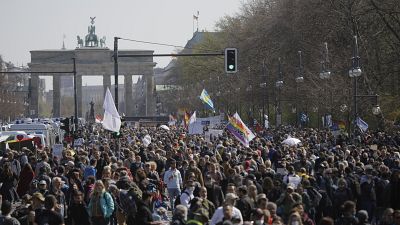 Archivbild, Proteste gegen Corona-Politik in Berlin, am 21. April 2021.