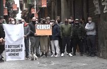Ремесленники с улицы Сан-Грегорио-Армено пытаются привлечь внимание к своим проблемам