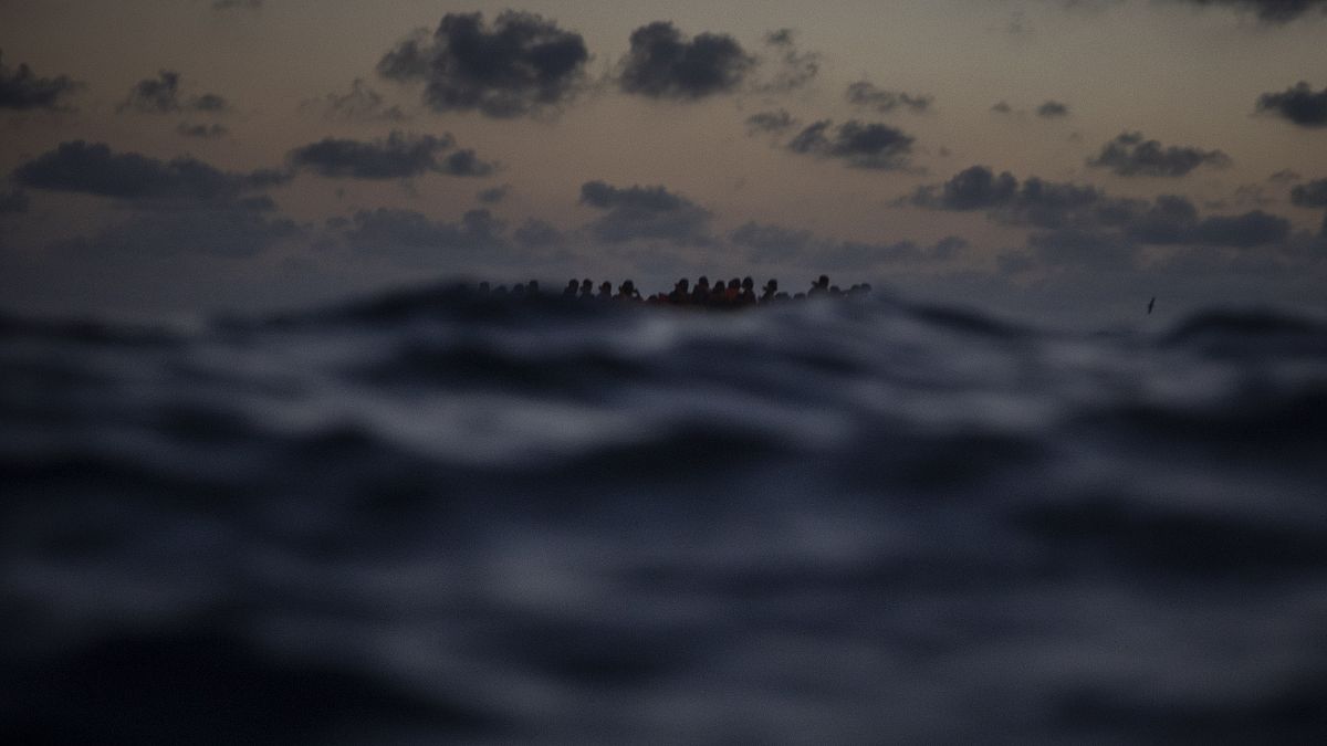 عکس آرشیوی از قایق مهاجران در نزدیکی لیبی