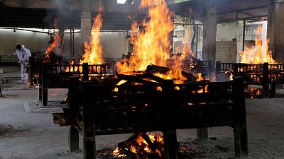 India hospital fire victims cremated amid virus surge