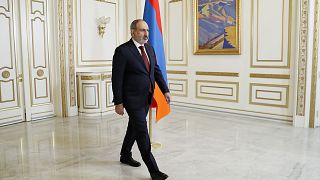 Armenien: Regierungschef Paschinjan macht Weg frei für Neuwahlen