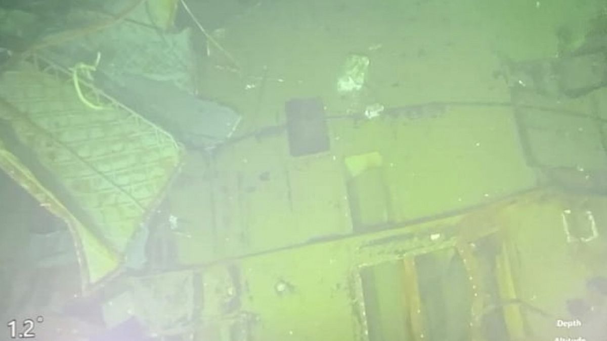 Aufnahme eines Unterwasseroboters vom Wrack