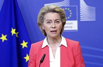 Ursula von der Leyen sugirió que pronto se producirá un cambio en la política de viajes de la UE.