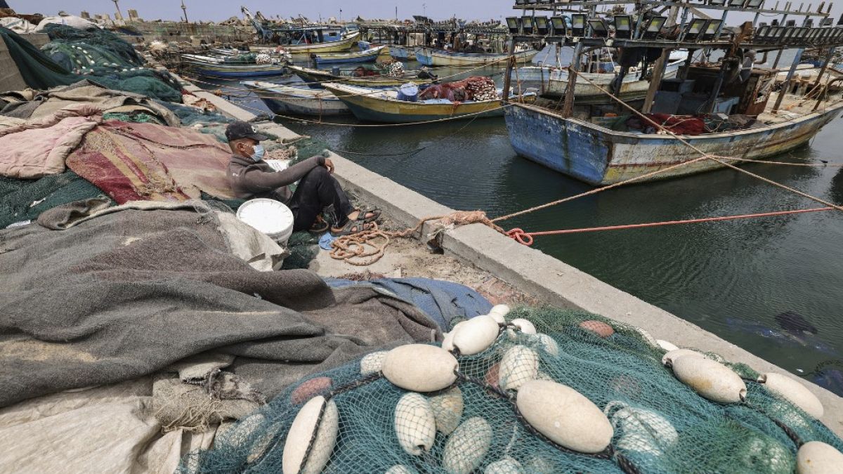 ميناء غزة البحري- أعلنت إسرائيل أنها أغلقت منطقة الصيد قبالة قطاع غزة المحاصر