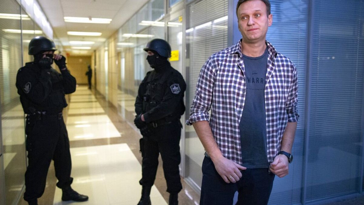 Alekszej Navalnij nyilatkozik a médiának 