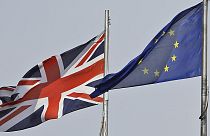 A brit és uniós zászló a londoni városháza előtt 2016-ban