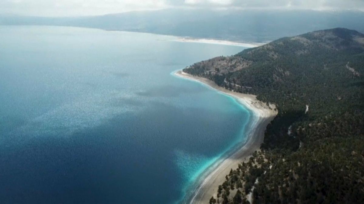 Le lac Salda en Turquie, le 09/04/2021 - capture d'écran d'une vidéo AFP