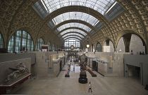 Deprived of an audience, Paris orchestra plays to the statues of the Musée d'Orsay