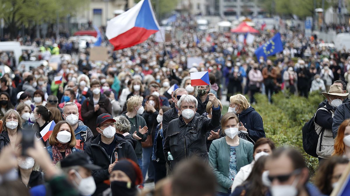 Les Tchèques en colère contre le président Milos Zeman accusé d'être une "marionnette" de la Russie