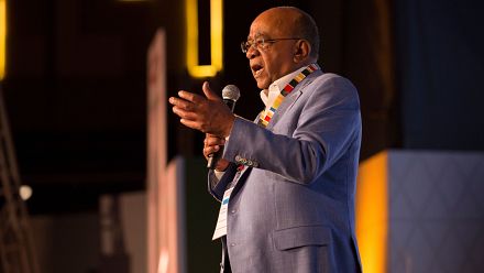 Mo Ibrahim : "Le progrès, les jeunes et la paix sont les clés de l'avenir pour l'Afrique"