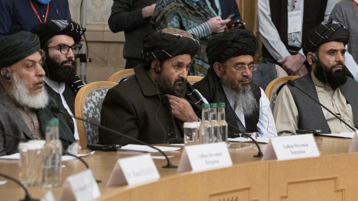 Moskovo'da Afganistan konferansına katılan Taliban heyeti