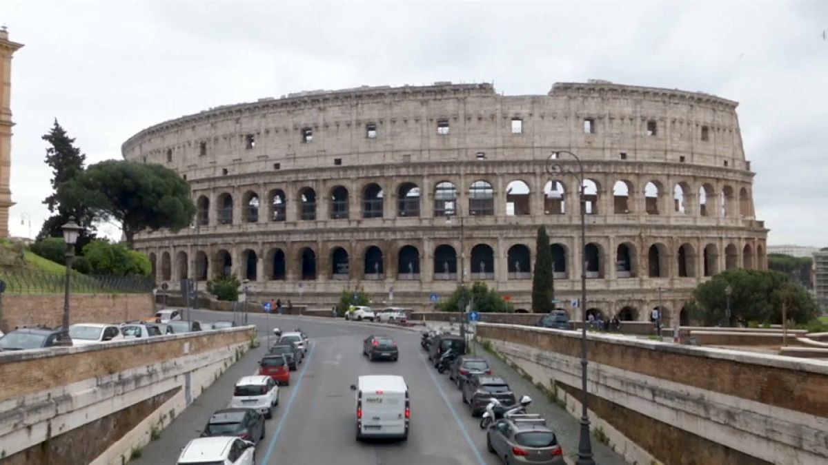Chão novo e vida nova para o Coliseu de Roma 