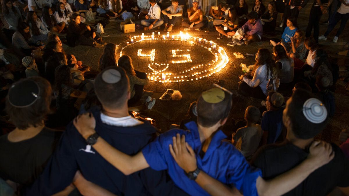 Israele: omaggio alle vittime della tragedia al raduno religioso