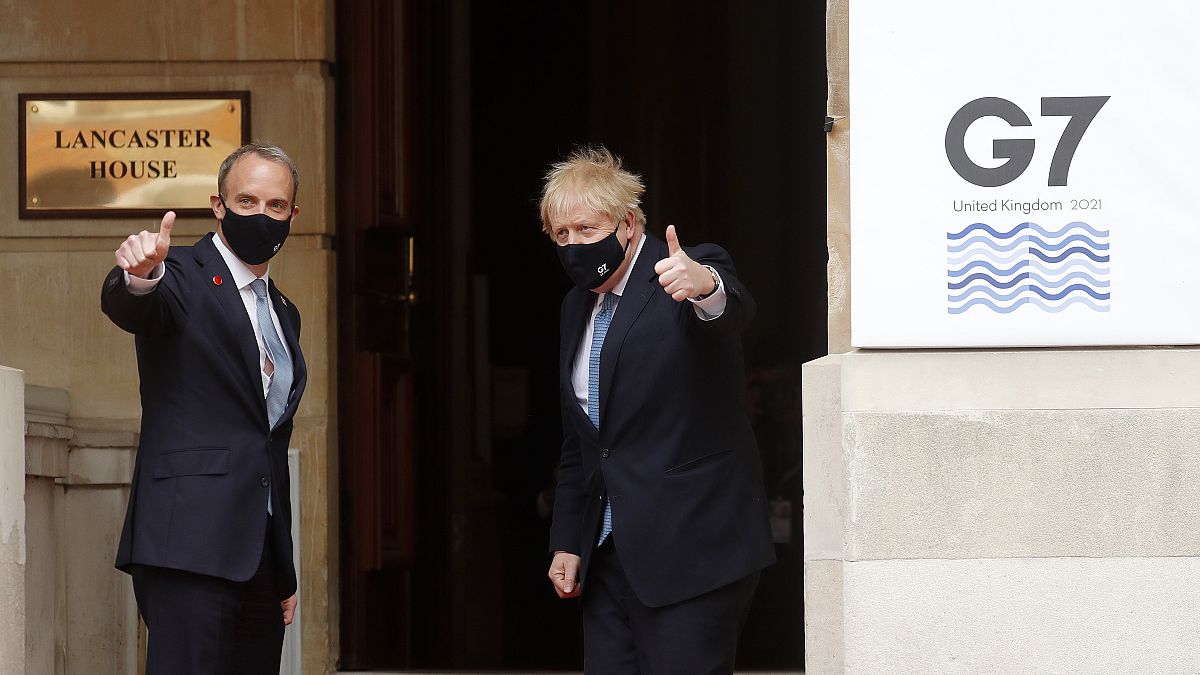 İngiltere Başbakanı Boris Johnson ve Dışişleri Bakanı Dominic Raab