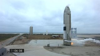 SpaceX: Το πρωτότυπο του πυραύλου-φορέα Starship προσεδαφίστηκε επιτυχώς