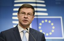 Dombrovskis sought to clarify the Commission's position on patent waivers.